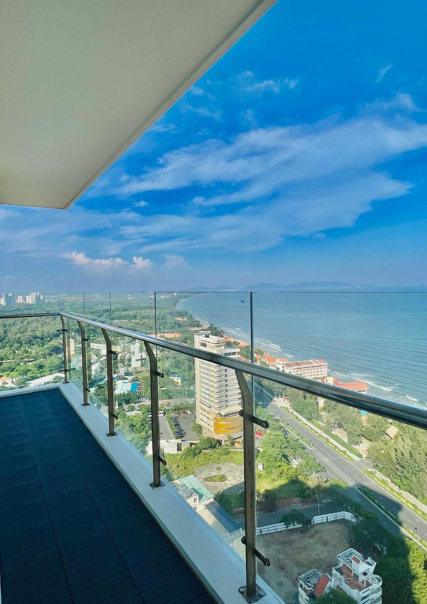Bearbrick Homestay Near Beach, Csj Tower Apartment וונג טאו מראה חיצוני תמונה